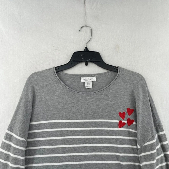 Rachel Zoe Top Women's Sz 1X Gray White Striped Red Embroidered Hearts Pullover - Picture 6 of 12